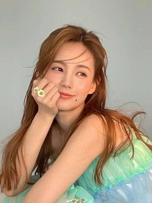 李一桐娱乐吃瓜,揭秘明星幕后趣事